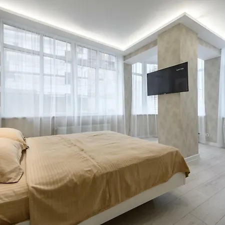 с террасой 80 м в аркадии Apartment