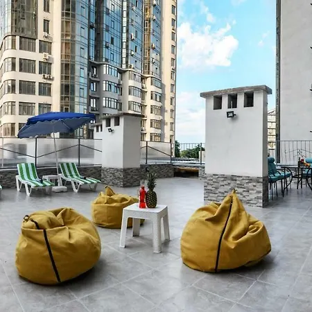 с террасой 80 м в аркадии