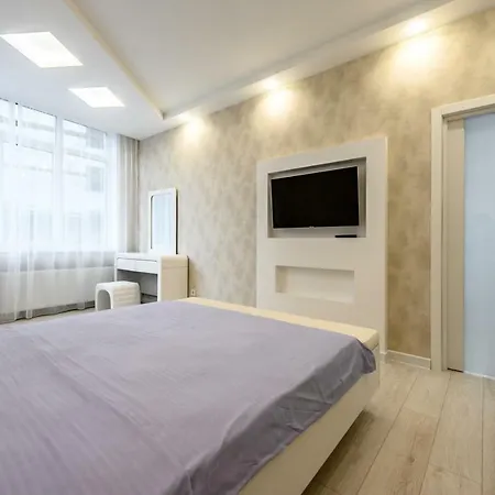 Апартаменти с террасой 80 м в аркадии *