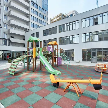 с террасой 80 м в аркадии Apartamento